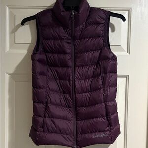 NWOT Eddie Bauer Women's Deep Purple Quilted Vest